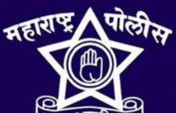 गडचिरोली पोलीस दलातील ४१ पोलीस अधिकारी व अंमलदार यांना पोलीस शौर्य पदक