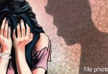 गडचिरोली : वेतनवाढीसाठी लैंगिक छळ करणारा आरोपी तालुका वैद्यकीय अधिकारी नागपुरात मोकाट असल्याची चर्चा