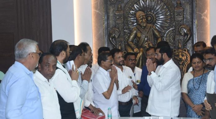 राज्य सरकारी कर्मचाऱ्यांनी संप मागे घेण्याची घोषणा