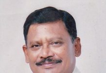 स्पर्धा परिक्षांचे भरमसाठ वाढविलेले शुल्क कमी करुन परिक्षार्थ्यांना दिलासा द्या.