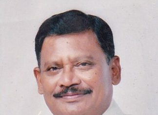 स्पर्धा परिक्षांचे भरमसाठ वाढविलेले शुल्क कमी करुन परिक्षार्थ्यांना दिलासा द्या.