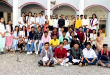 आबासाहेब काकडे डी महाविद्यालयातील विद्यार्थ्यांचा निरोप समारंभ संपन्न… अनेक विद्यार्थ्यांना अश्रू अनावर…