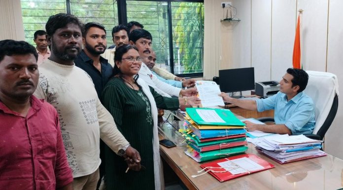 गडचिरोली शहरातील राष्ट्रीय महामार्गालगत सर्विस रोडवरील सर्व ईमारती पाडा