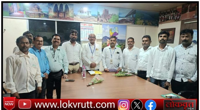 महाराष्ट्र राज्य वृत्तपत्र विक्रेता संघटनेचे कार्याध्यक्ष पवार यांनी गडचिरोली येथे दिली भेट