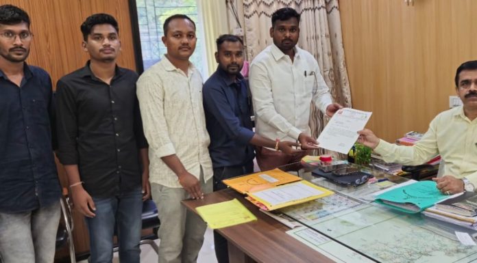 एमआयडीसी ला जागा उपलब्ध करून द्या