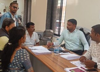 वैद्यकीय महाविद्यालयातील पदभातीमध्ये स्थानिकांना प्राधान्य द्या