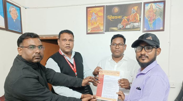 चित्तेकनार गावातील समस्या सोडवा