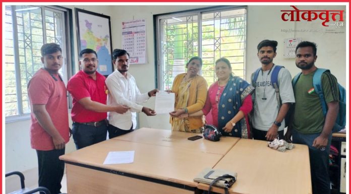 ओबीसी, विजा, भज व विमाप्र वसतिगृहात विद्यार्थ्याना निर्वाह भत्ता व आधार योजनेची रक्कम त्वरित जमा करा : -रवींद्र टोंगे