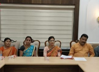 गडचिरोलीत भाजपाच्या नगरसेवक दांपत्याकडून महिलांची फसवणूक ; आत्मदहनाचा दिला इशारा