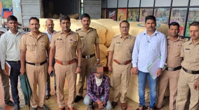 पालघर पोलिसांची गुटखा माफियांवर धडक कारवाई : दोन ट्रकमधून १.७८ कोटींचा अवैध तंबाखूजन्य माल जप्त