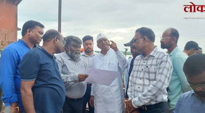 मार्कंडा मंदिर जीर्णोद्धार कामाची खासदार डॉ. नामदेव किरसान यांच्याकडून पाहणी