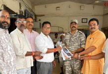 गडचिरोलीत आमदार डॉ. मिलिंद नरोटे यांची पोलिसात तक्रार :