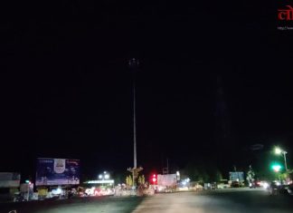 नगर परिषदेच्या निष्काळजीपणामुळे पोळ्यालाच मुख्य चौक काळोखात ; सिग्नल सुरू पण लाईट बंद