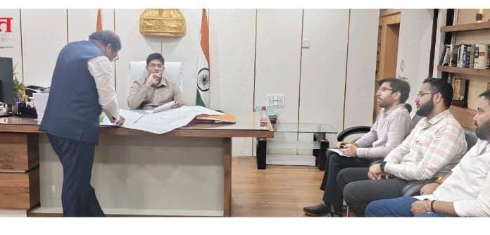 शेतकऱ्यांच्या जमिनीवर डोळा ठेवणाऱ्या दलालांवर कडक कारवाई करा