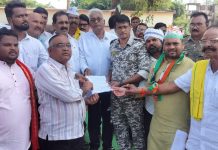 गडचिरोलीत जनसुरक्षा विधेयक रद्द करण्यासाठी सर्वपक्षीय धरणे आंदोलन