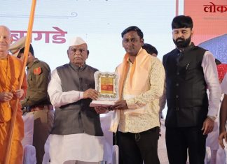 व्यंकटेश दुडमवार यांना व्हॉईस ऑफ मिडियाचे उत्कृष्ट जिल्हाध्यक्ष पुरस्काराने सन्मानित