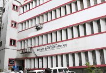 DMER मध्ये खरेदीवरून ‘शीतयुद्ध’ : औषधी निर्माता व लिपिक वर्ग आमनेसामने