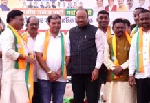 गडचिरोली नगरपरिषद निवडणुकीत काँग्रेस बिथरली; युवानेते अतुल मल्लेलवारांसह सहकाऱ्यांचा भाजपमध्ये मोठा प्रवेश