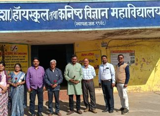 जि. प. हायस्कूल माजी विद्यार्थी संघ अध्यक्षपदी उदय धकाते, माजी विद्यार्थ्यांत उत्साह