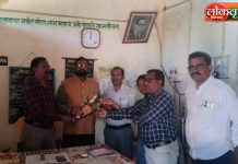 जिद्द आणि मेहनतीने यश खेचून आणा : आमदार सुधाकर अडबले – निमगावच्या विद्यार्थ्यांना आवाहन