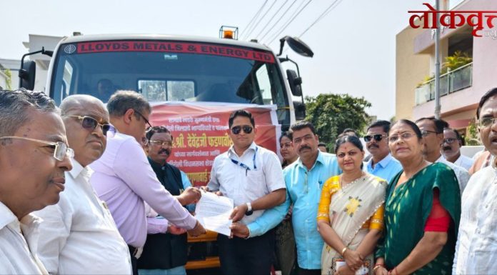 गडचिरोली नगर परिषदेला अत्याधुनिक स्वीपिंग मशीन; लोकार्पण आमदारांच्या कार्यालयात, नगराध्यक्षांची अनुपस्थिती चर्चेत