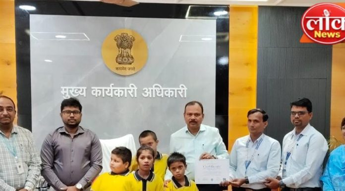 दिशा अभियानात उमरी येथील मतिमंद शाळेचा डंका