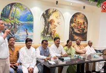 राज्यसभा खासदार मायाताई इवनाते यांच्या अध्यक्षतेखाली आदिवासी समाजाची जिल्हास्तरीय बैठक संपन्न